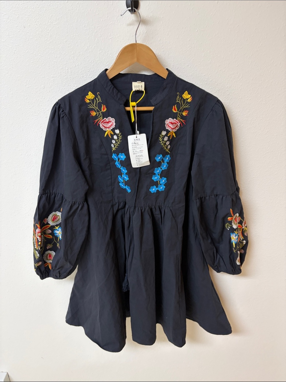 Women’s Aofur Black Embroidered- Floral Detail Dress size M